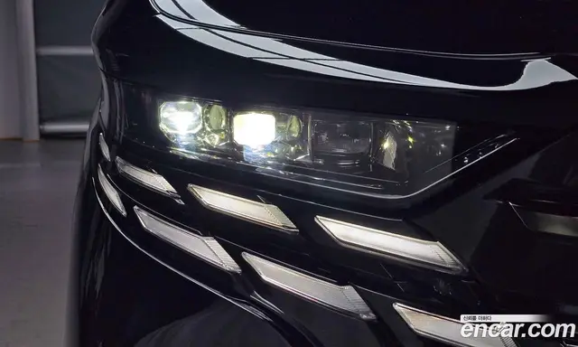 Toyota Alphard 2025 2.5 автомат (гидро), миниатюра 7 Toyota Alphard 2025 2.5 автомат (гидро), миниатюра 7