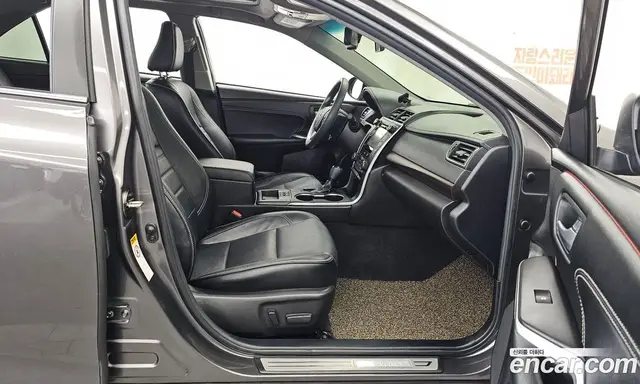 Toyota Camry 2017 2.5 автомат (гидро), миниатюра 11 Toyota Camry 2017 2.5 автомат (гидро), миниатюра 11