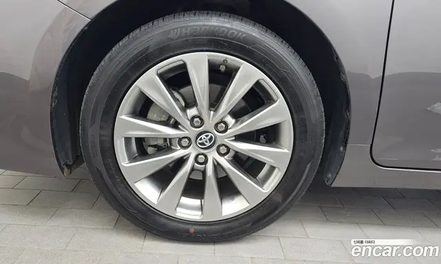 Toyota Camry 2017 2.5 автомат (гидро), миниатюра 5 Toyota Camry 2017 2.5 автомат (гидро), миниатюра 5