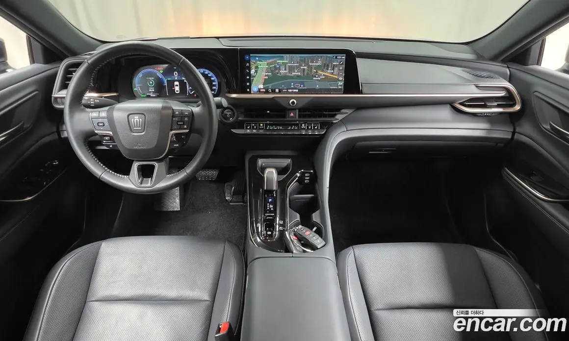 Toyota Crown 2025 2.5 автомат (гидро), фото 9 Toyota Crown 2025 2.5 автомат (гидро), фото 9