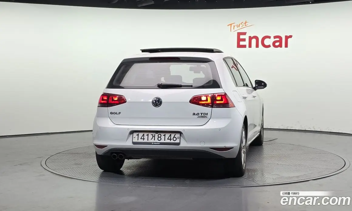 Volkswagen Golf 2016 2.0 автомат (гидро), фото 4 Volkswagen Golf 2016 2.0 автомат (гидро), фото 4