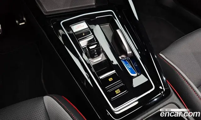 Volkswagen Golf 2024 2.0 автомат (гидро), миниатюра 9