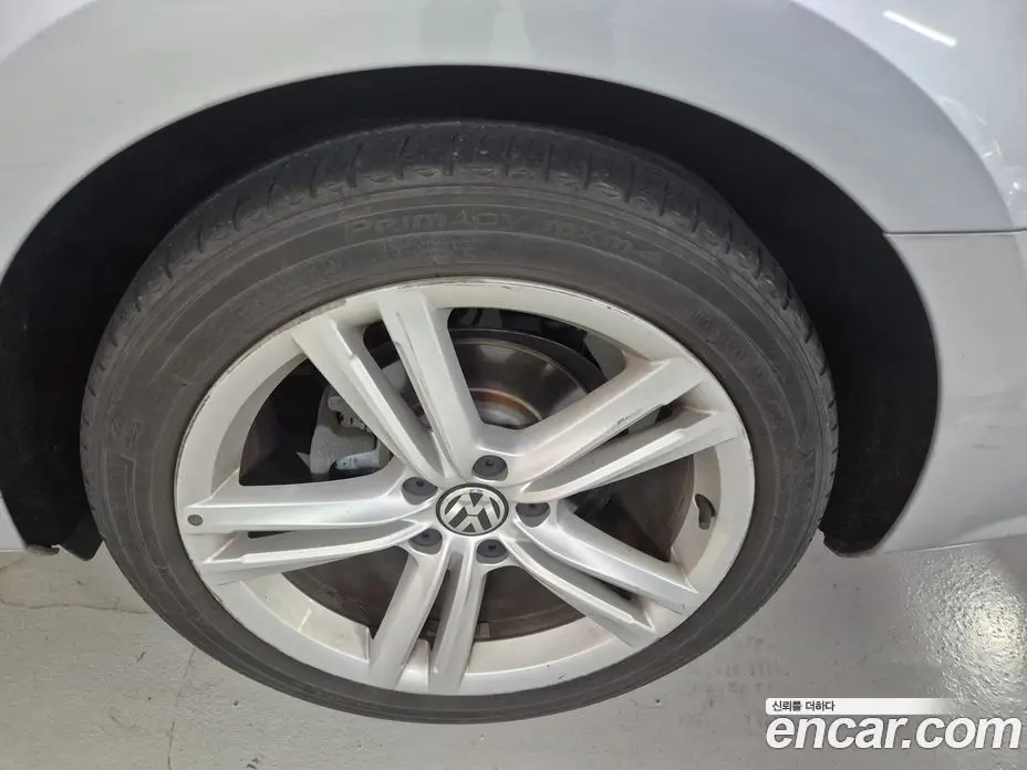 Volkswagen Passat 2015 2.0 автомат (гидро), фото 14 Volkswagen Passat 2015 2.0 автомат (гидро), фото 14