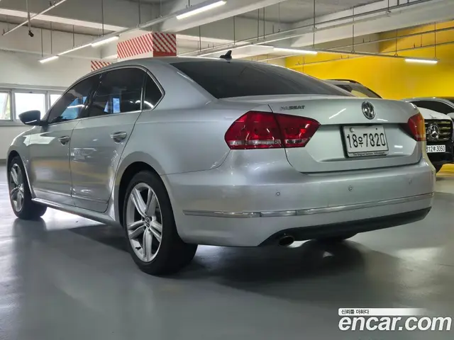 Volkswagen Passat 2015 2.0 автомат (гидро), миниатюра 3 Volkswagen Passat 2015 2.0 автомат (гидро), миниатюра 3
