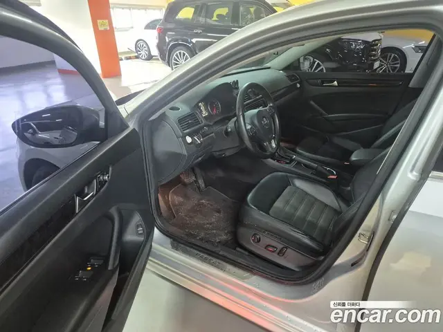 Volkswagen Passat 2015 2.0 автомат (гидро), миниатюра 9 Volkswagen Passat 2015 2.0 автомат (гидро), миниатюра 9