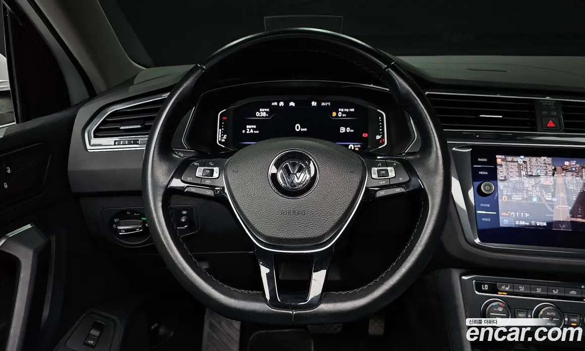 Volkswagen Tiguan 2020 2.0 автомат (гидро), фото 13 Volkswagen Tiguan 2020 2.0 автомат (гидро), фото 13