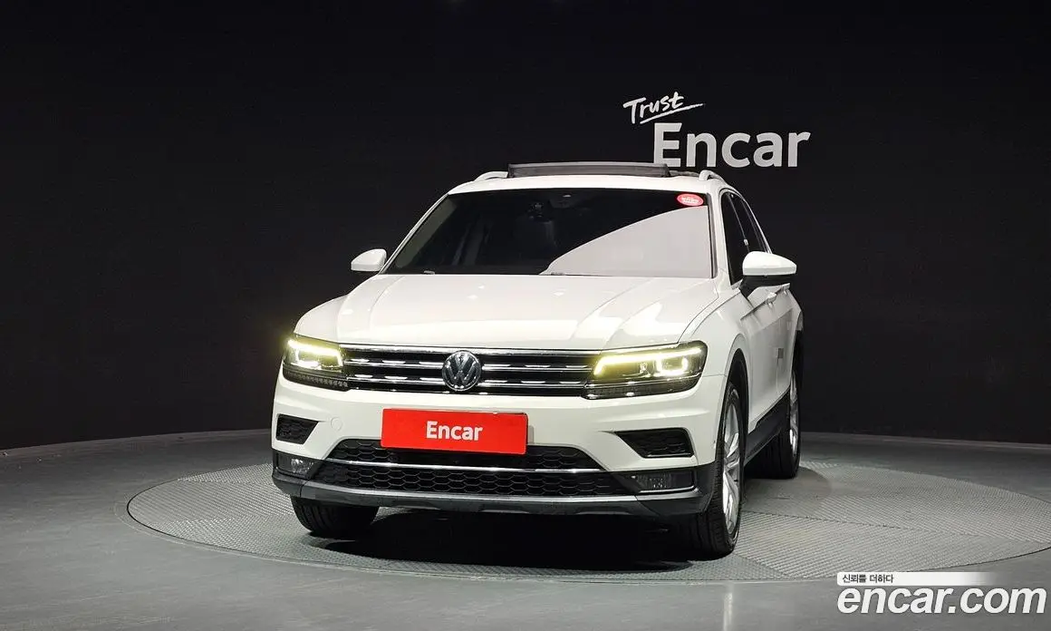 Volkswagen Tiguan 2020 2.0 автомат (гидро), фото 3 Volkswagen Tiguan 2020 2.0 автомат (гидро), фото 3