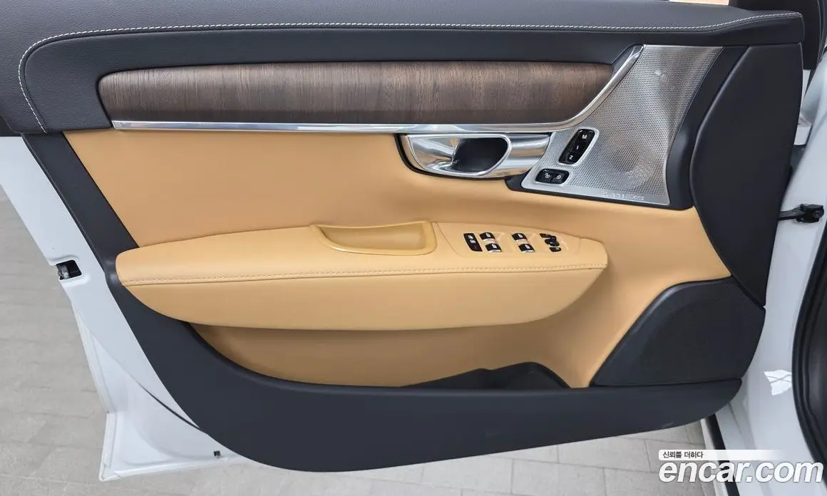 Volvo S90 2022 2.0 автомат (гидро), фото 13 Volvo S90 2022 2.0 автомат (гидро), фото 13