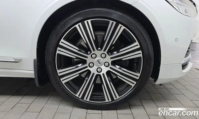 Volvo S90 2022 2.0 автомат (гидро), миниатюра 6 Volvo S90 2022 2.0 автомат (гидро), миниатюра 6