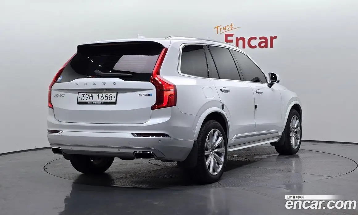 Volvo XC90 2018 2.0 автомат (гидро), фото 2 Volvo XC90 2018 2.0 автомат (гидро), фото 2