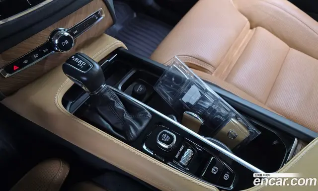 Volvo XC90 2018 2.0 автомат (гидро), миниатюра 12