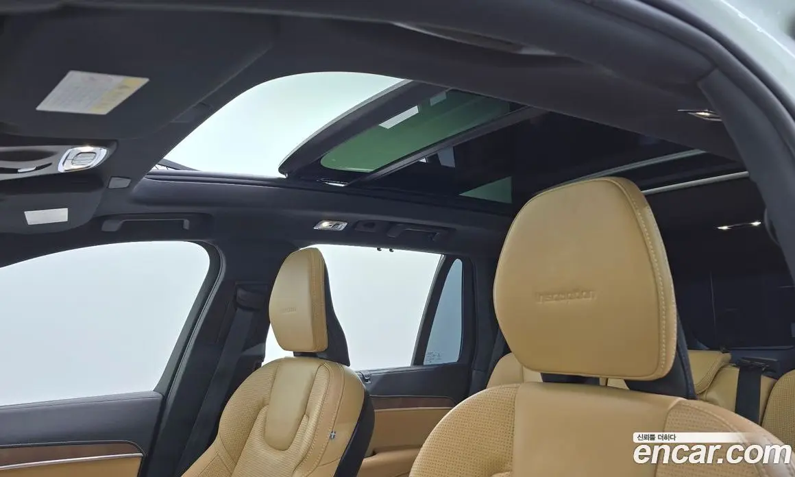 Volvo XC90 2018 2.0 автомат (гидро), фото 23 Volvo XC90 2018 2.0 автомат (гидро), фото 23