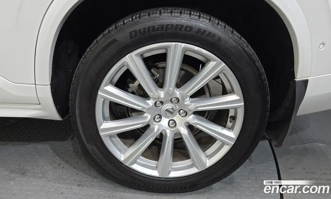 Volvo XC90 2018 2.0 автомат (гидро), фото 7 Volvo XC90 2018 2.0 автомат (гидро), фото 7