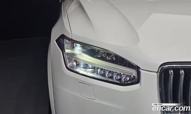 Volvo XC90 2021 2.0 автомат (гидро), миниатюра 8 Volvo XC90 2021 2.0 автомат (гидро), миниатюра 8