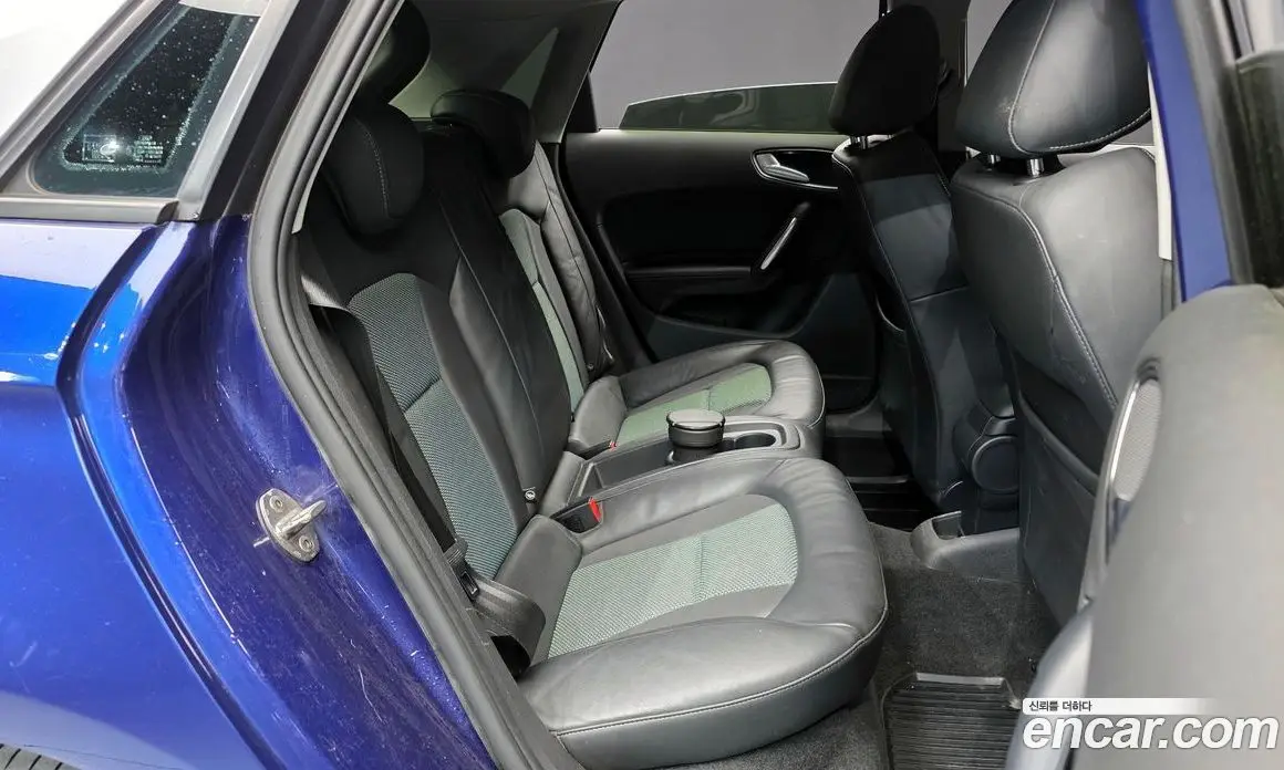 Audi A1 2015 1.6 автомат (гидро), фото 12