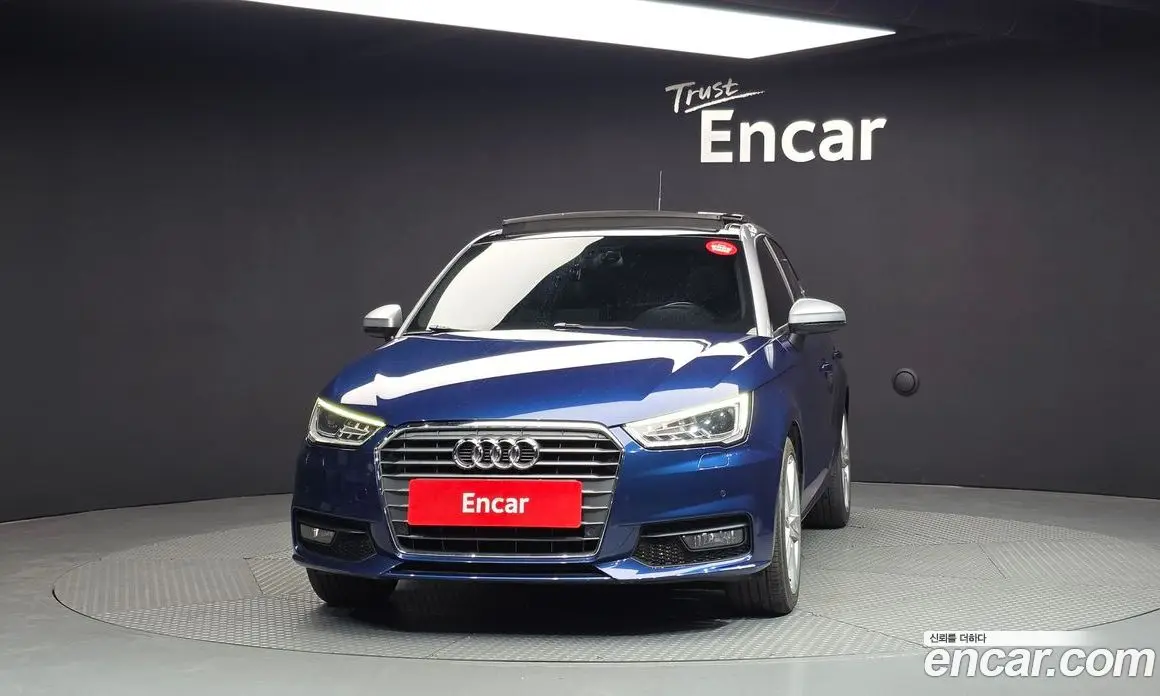 Audi A1 2015 1.6 автомат (гидро), фото 3