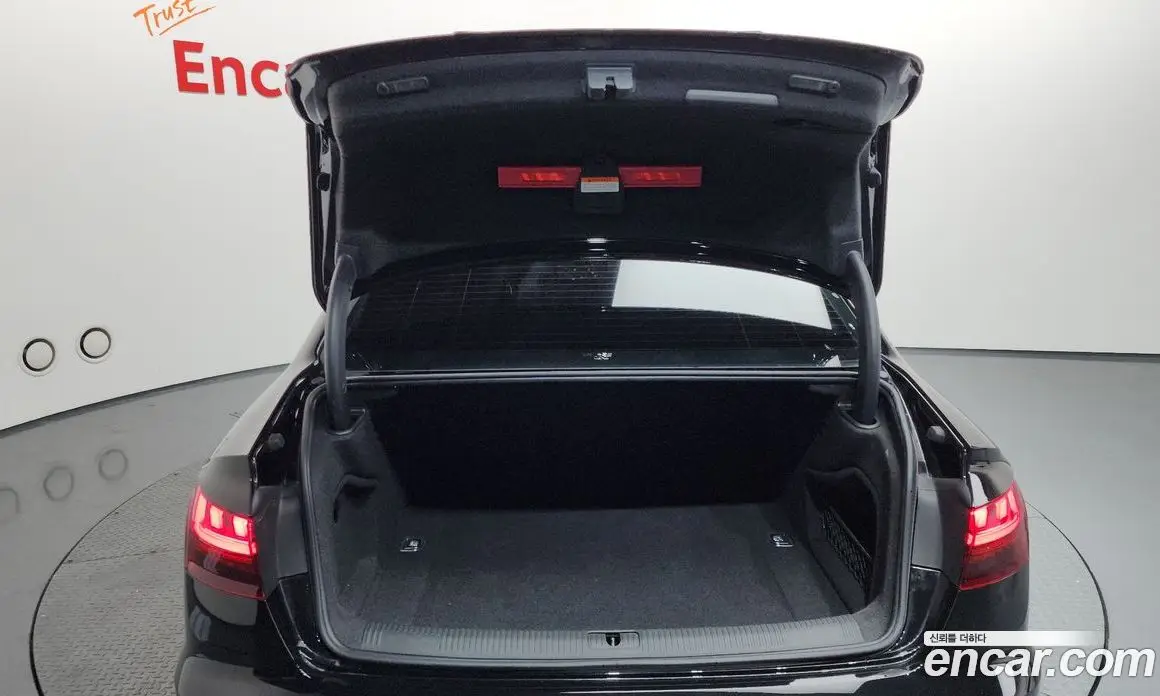 Audi A4 2020 2.0 автомат (гидро), фото 18 Audi A4 2020 2.0 автомат (гидро), фото 18