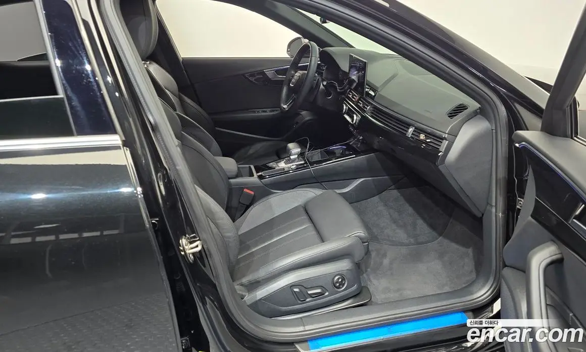Audi A4 2021 2.0 автомат (гидро), фото 15 Audi A4 2021 2.0 автомат (гидро), фото 15
