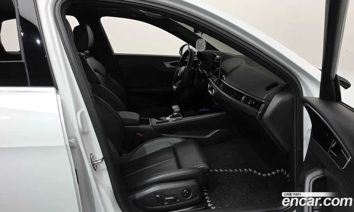 Audi A4 2023 2.0 автомат (гидро), фото 16 Audi A4 2023 2.0 автомат (гидро), фото 16