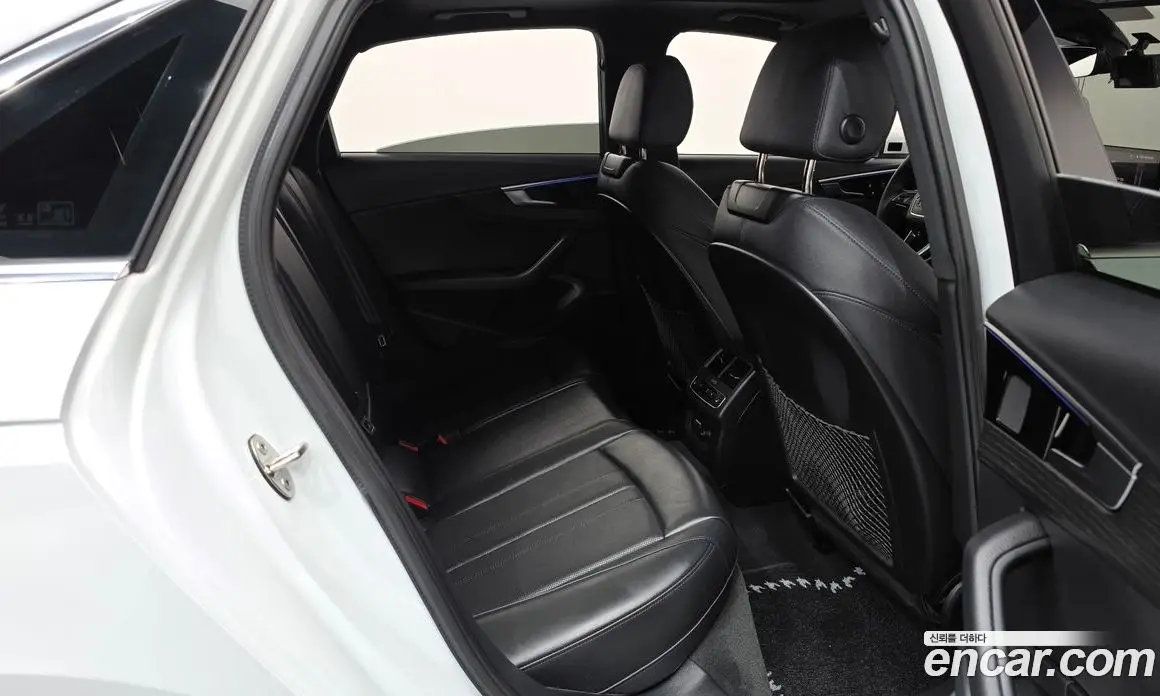 Audi A4 2023 2.0 автомат (гидро), фото 17 Audi A4 2023 2.0 автомат (гидро), фото 17