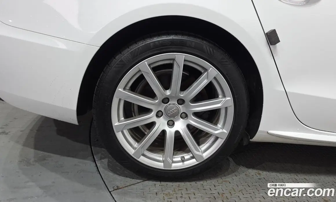 Audi A5 2015 2.0 автомат (гидро), фото 5 Audi A5 2015 2.0 автомат (гидро), фото 5