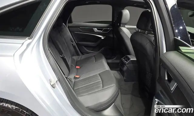 Audi A6 2020 2.0 автомат (гидро), миниатюра 12
