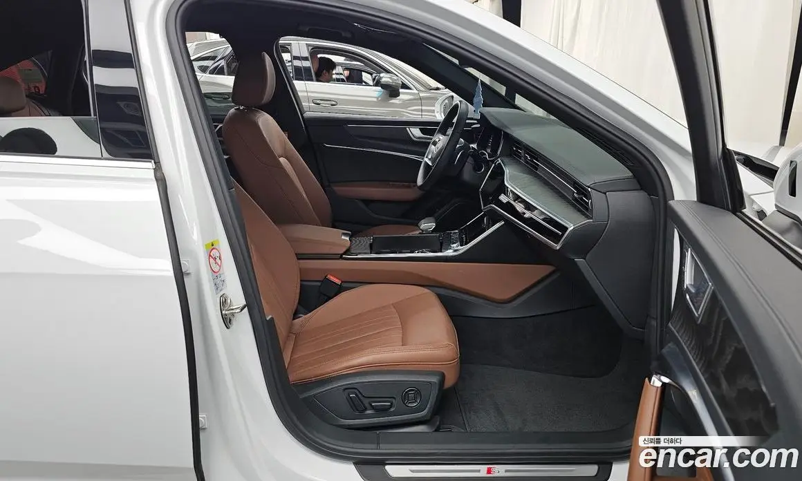 Audi A6 2023 2.0 автомат (гидро), фото 17 Audi A6 2023 2.0 автомат (гидро), фото 17