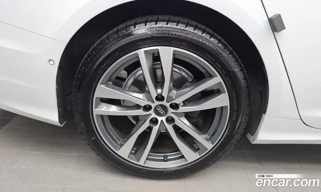 Audi A6 2023 2.0 автомат (гидро), миниатюра 5 Audi A6 2023 2.0 автомат (гидро), миниатюра 5