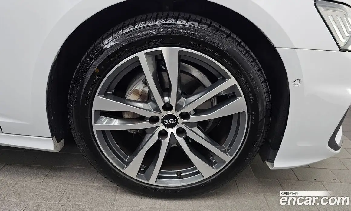 Audi A6 2023 2.0 автомат (гидро), фото 7 Audi A6 2023 2.0 автомат (гидро), фото 7