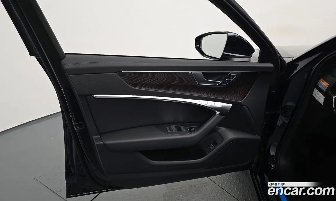 Audi A6 2023 2.0 автомат (гидро), фото 13 Audi A6 2023 2.0 автомат (гидро), фото 13