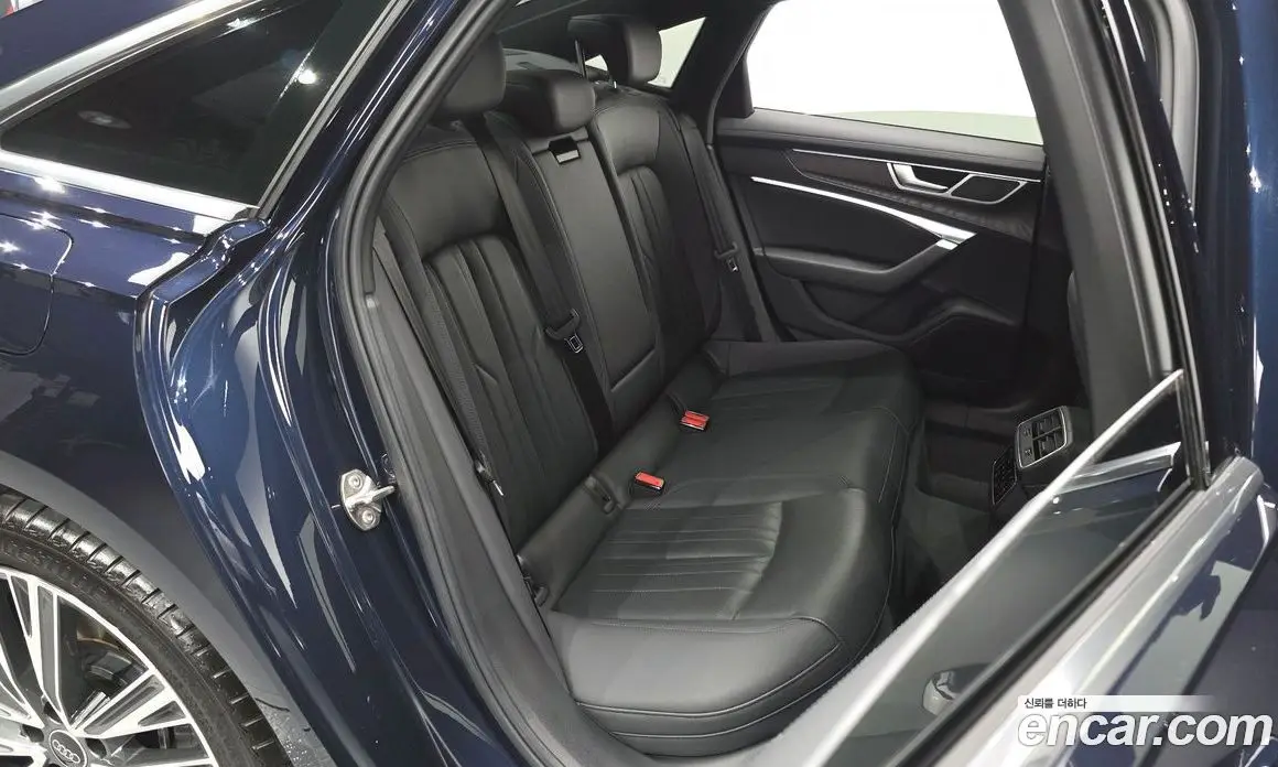 Audi A6 2023 2.0 автомат (гидро), фото 17 Audi A6 2023 2.0 автомат (гидро), фото 17