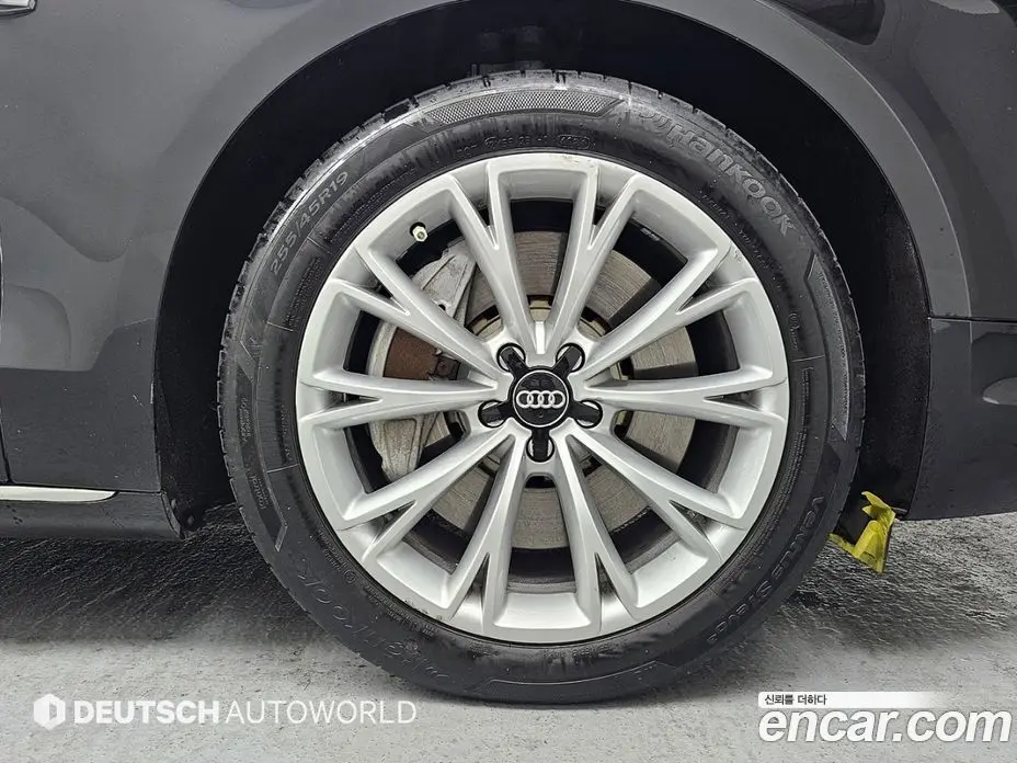 Audi A8 2011 4.2 автомат (гидро), фото 5 Audi A8 2011 4.2 автомат (гидро), фото 5
