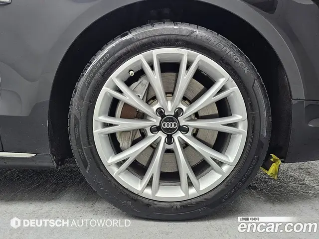 Audi A8 2011 4.2 автомат (гидро), миниатюра 5 Audi A8 2011 4.2 автомат (гидро), миниатюра 5