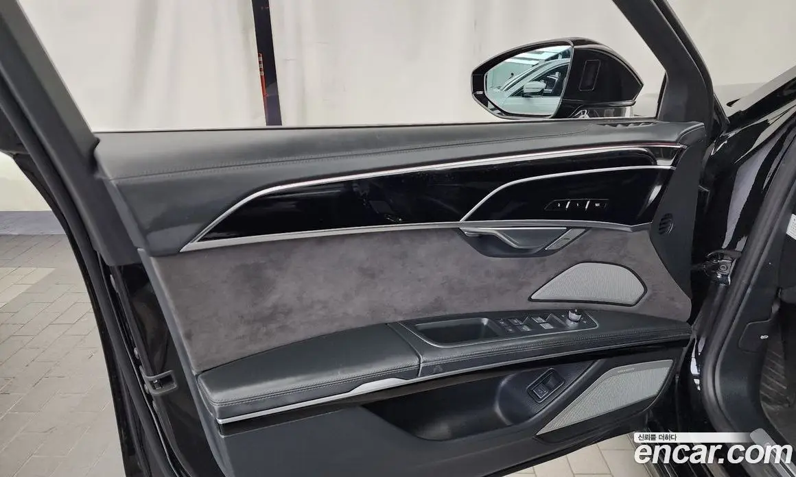Audi A8 2019 3.0 автомат (гидро), фото 14 Audi A8 2019 3.0 автомат (гидро), фото 14