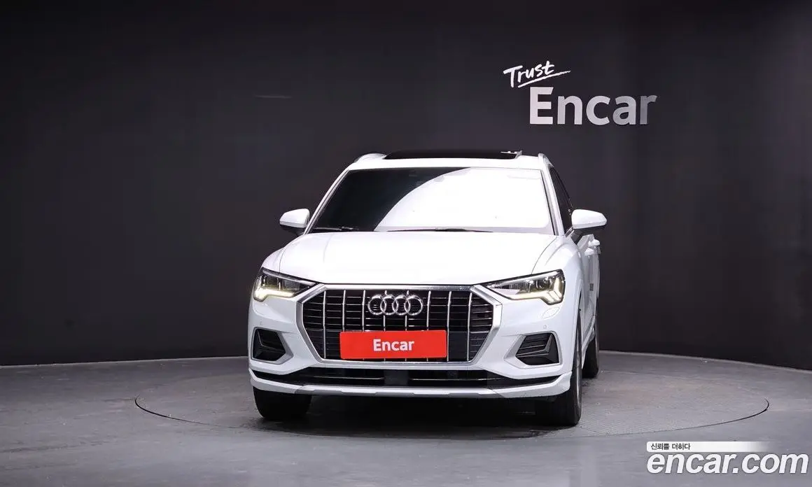 Audi Q3 2020 2.0 автомат (гидро), фото 2 Audi Q3 2020 2.0 автомат (гидро), фото 2