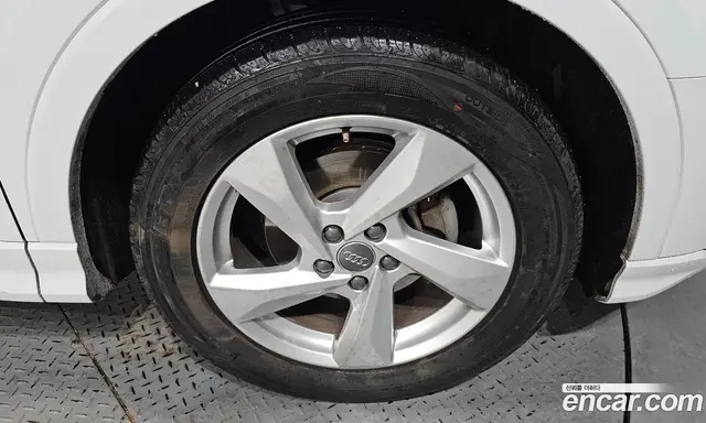 Audi Q3 2020 2.0 автомат (гидро), миниатюра 6 Audi Q3 2020 2.0 автомат (гидро), миниатюра 6