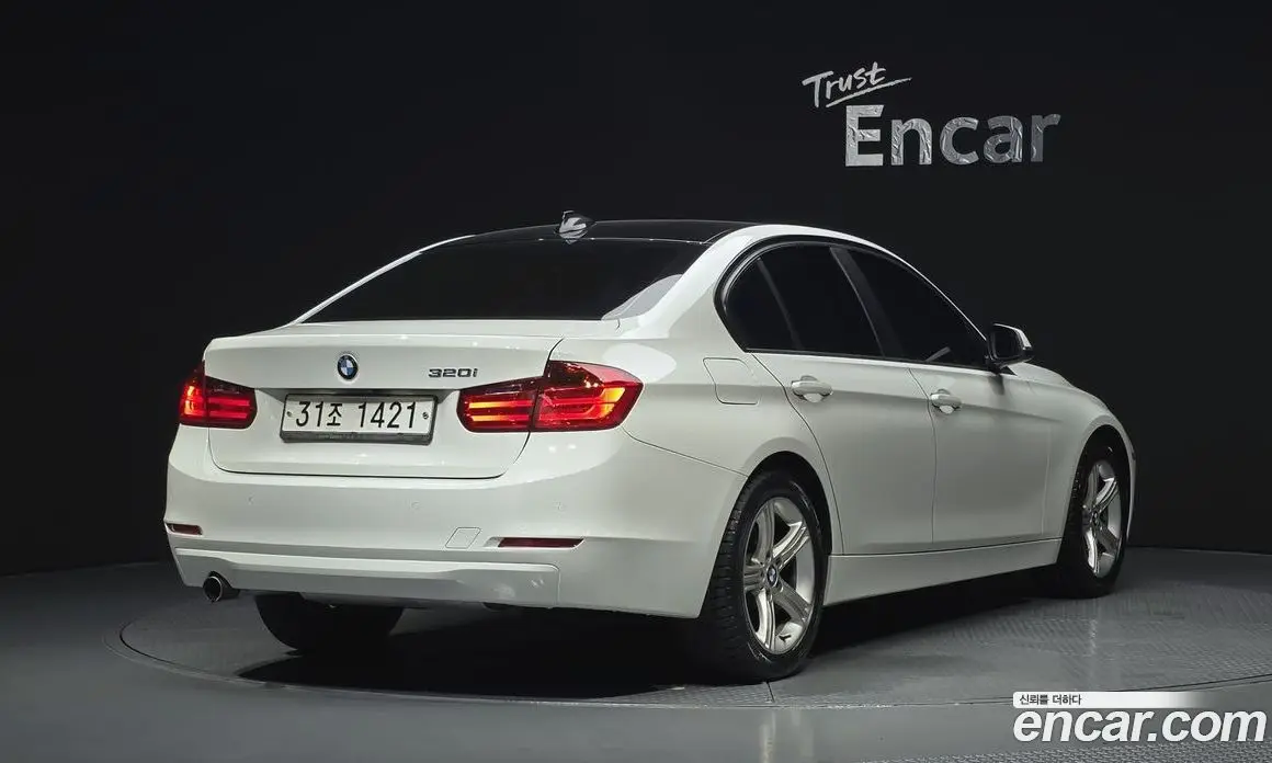 BMW 3 серия 2013 2.0 автомат (гидро), фото 2 BMW 3 серия 2013 2.0 автомат (гидро), фото 2
