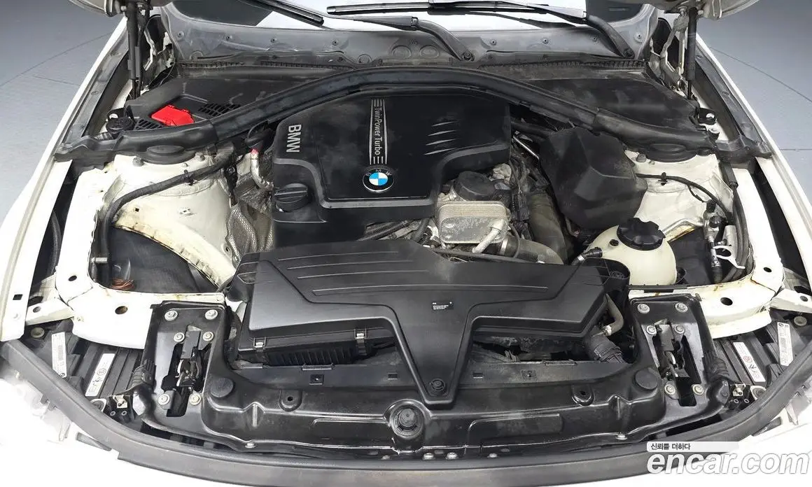 BMW 3 серия 2013 2.0 автомат (гидро), фото 6 BMW 3 серия 2013 2.0 автомат (гидро), фото 6