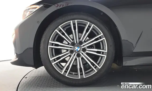 BMW 3 серия 2022 2.0 автомат (гидро), миниатюра 5 BMW 3 серия 2022 2.0 автомат (гидро), миниатюра 5
