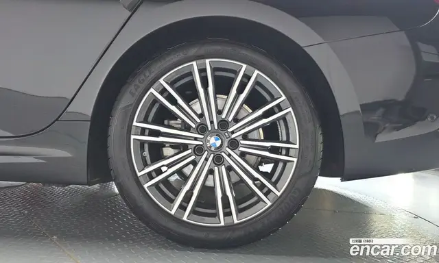 BMW 3 серия 2022 2.0 автомат (гидро), миниатюра 7 BMW 3 серия 2022 2.0 автомат (гидро), миниатюра 7