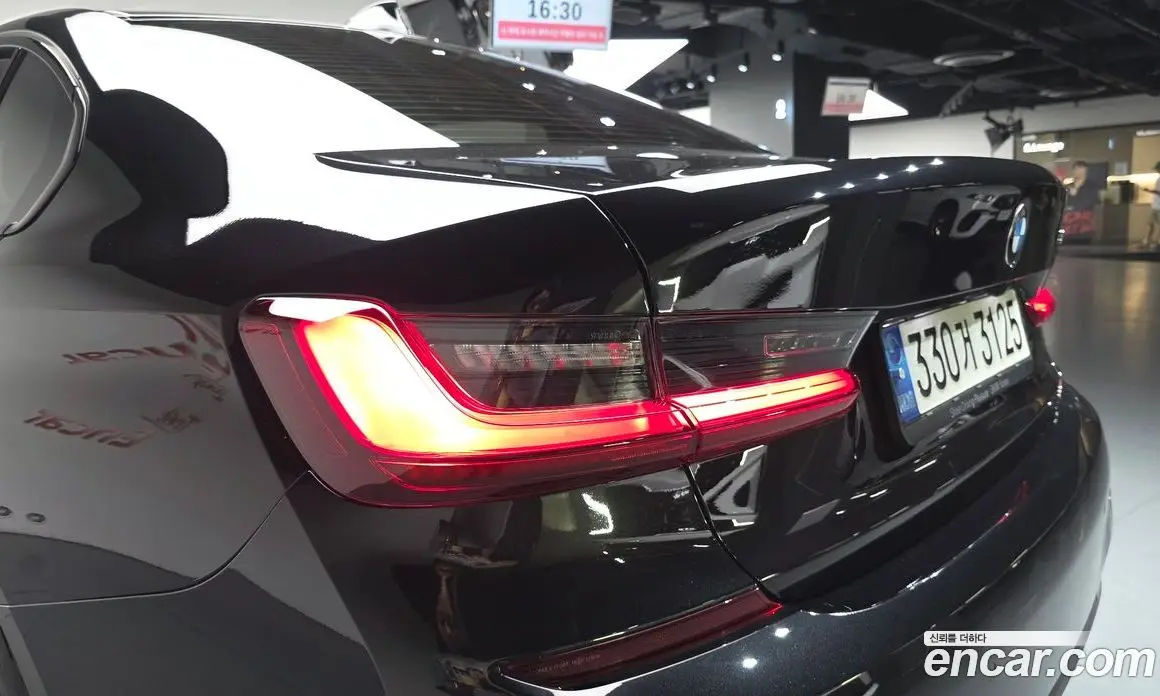 BMW 3 серия 2022 2.0 автомат (гидро), фото 9 BMW 3 серия 2022 2.0 автомат (гидро), фото 9