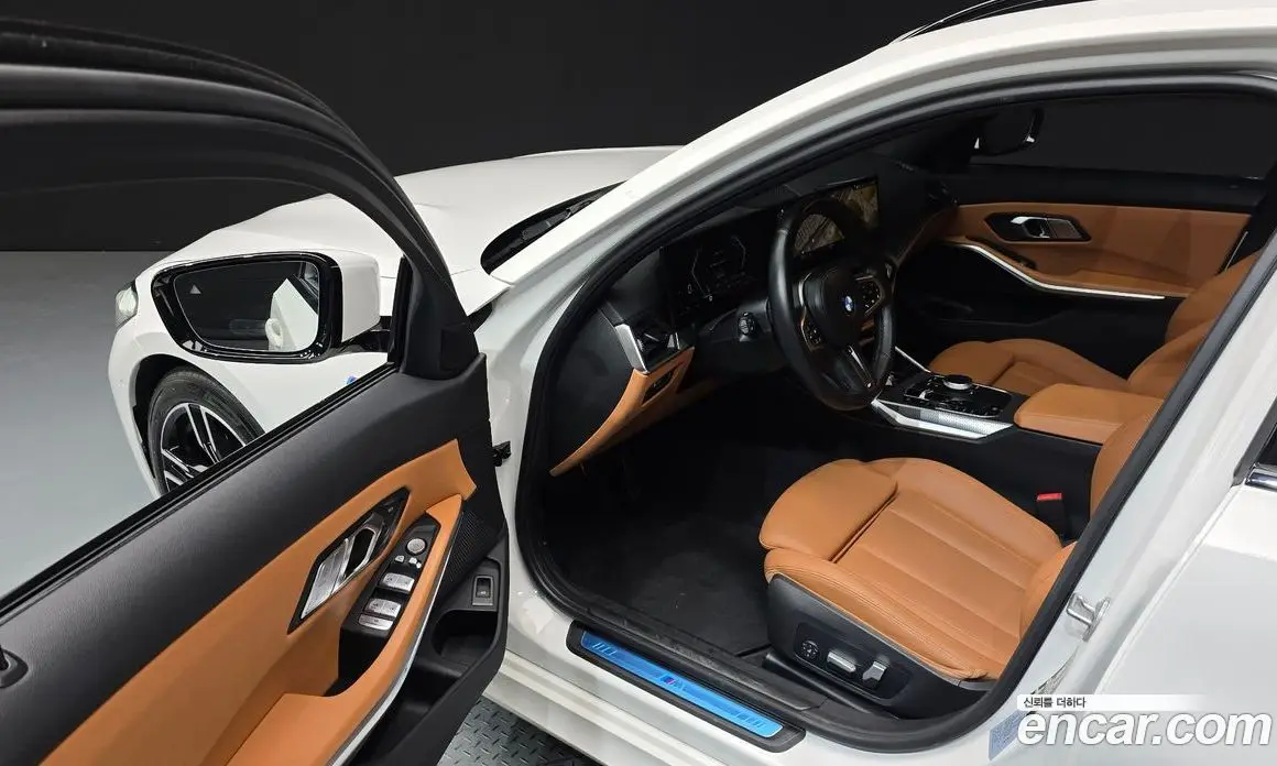 BMW 3 серия 2023 2.0 автомат (гидро), фото 13 BMW 3 серия 2023 2.0 автомат (гидро), фото 13