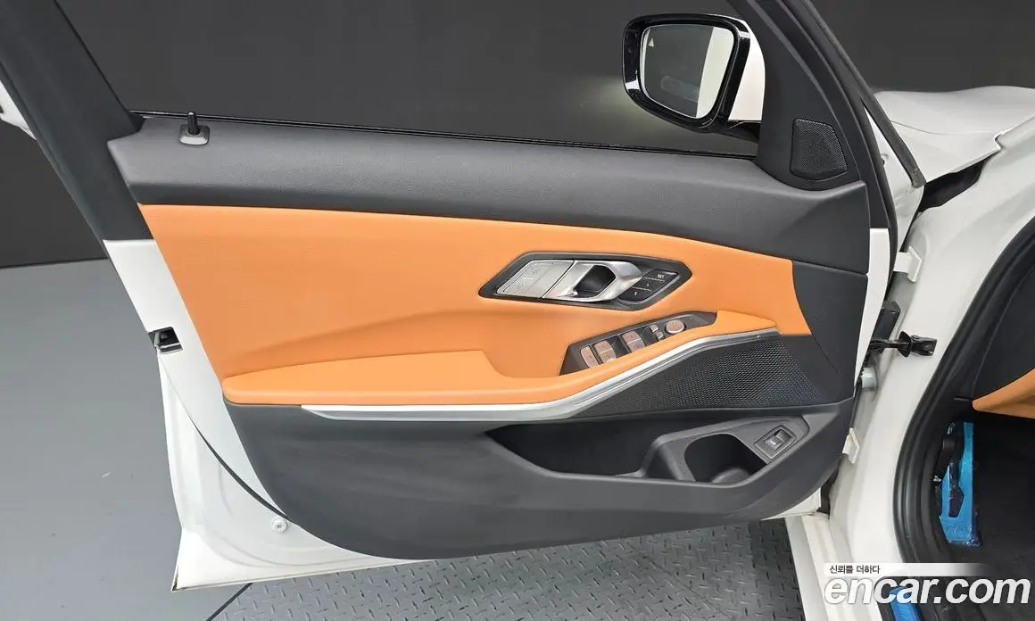 BMW 3 серия 2023 2.0 автомат (гидро), фото 14 BMW 3 серия 2023 2.0 автомат (гидро), фото 14