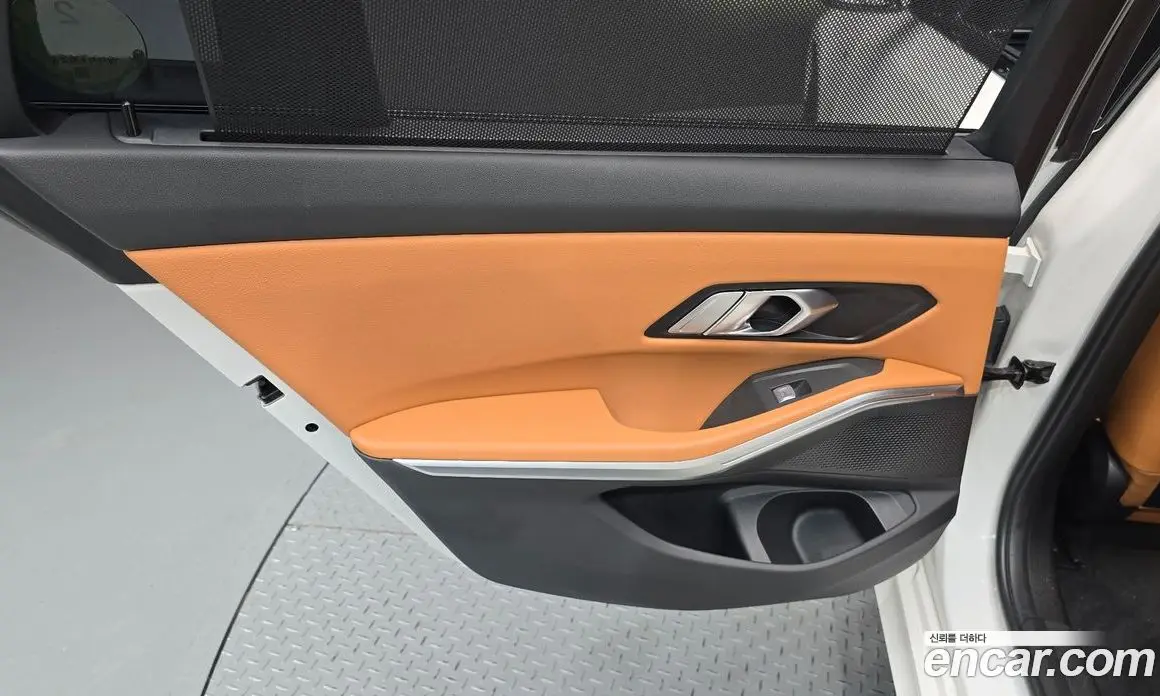 BMW 3 серия 2023 2.0 автомат (гидро), фото 15 BMW 3 серия 2023 2.0 автомат (гидро), фото 15