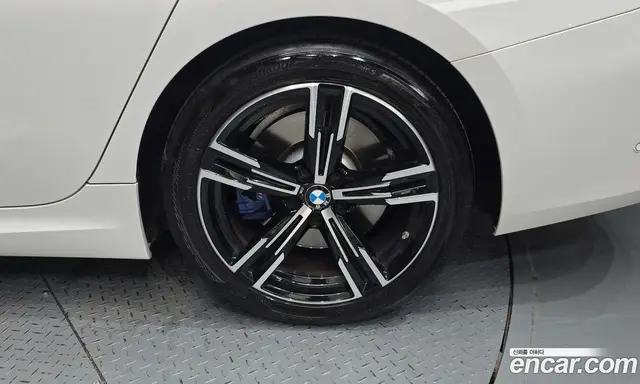BMW 3 серия 2023 2.0 автомат (гидро), миниатюра 7 BMW 3 серия 2023 2.0 автомат (гидро), миниатюра 7