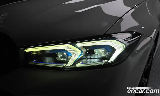 BMW 3 серия 2023 2.0 автомат (гидро), миниатюра 8 BMW 3 серия 2023 2.0 автомат (гидро), миниатюра 8