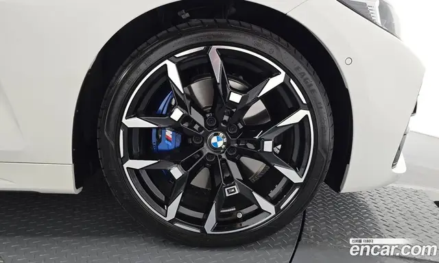 BMW 4 серия 2025 2.0 автомат (гидро), миниатюра 7 BMW 4 серия 2025 2.0 автомат (гидро), миниатюра 7