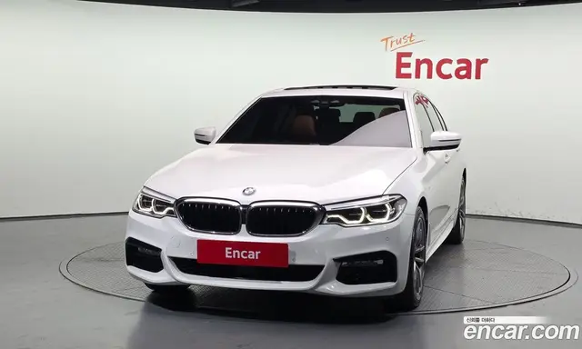 BMW 5 серия 2017 2.0 автомат (гидро), миниатюра 3 BMW 5 серия 2017 2.0 автомат (гидро), миниатюра 3