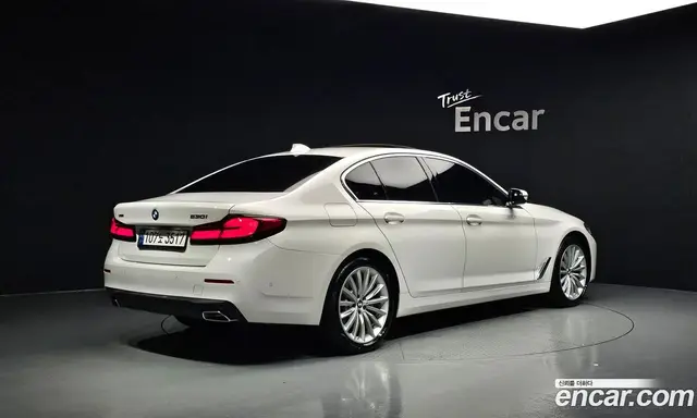 BMW 5 серия 2022 2.0 автомат (гидро), миниатюра 2