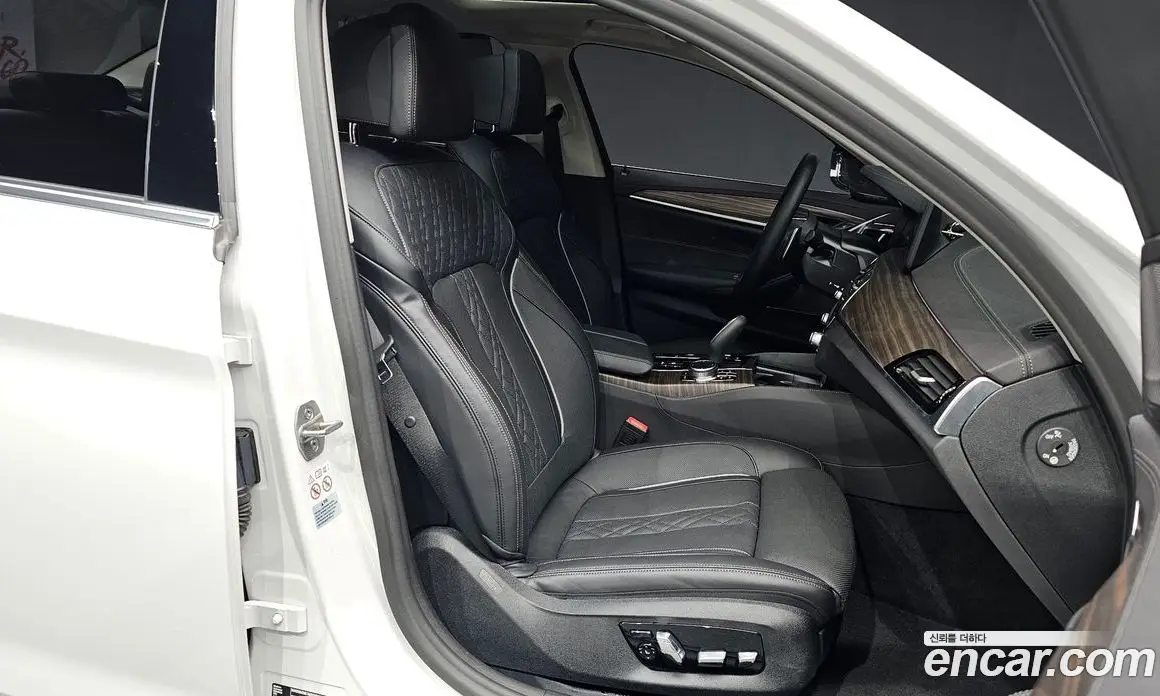BMW 5 серия 2022 2.0 автомат (гидро), фото 11